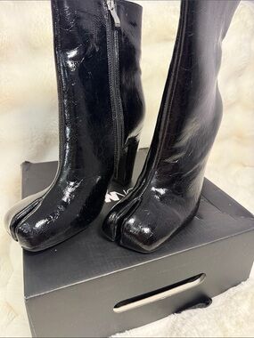 Fashion Nova Black Patent Split-Toe High Heel Boots